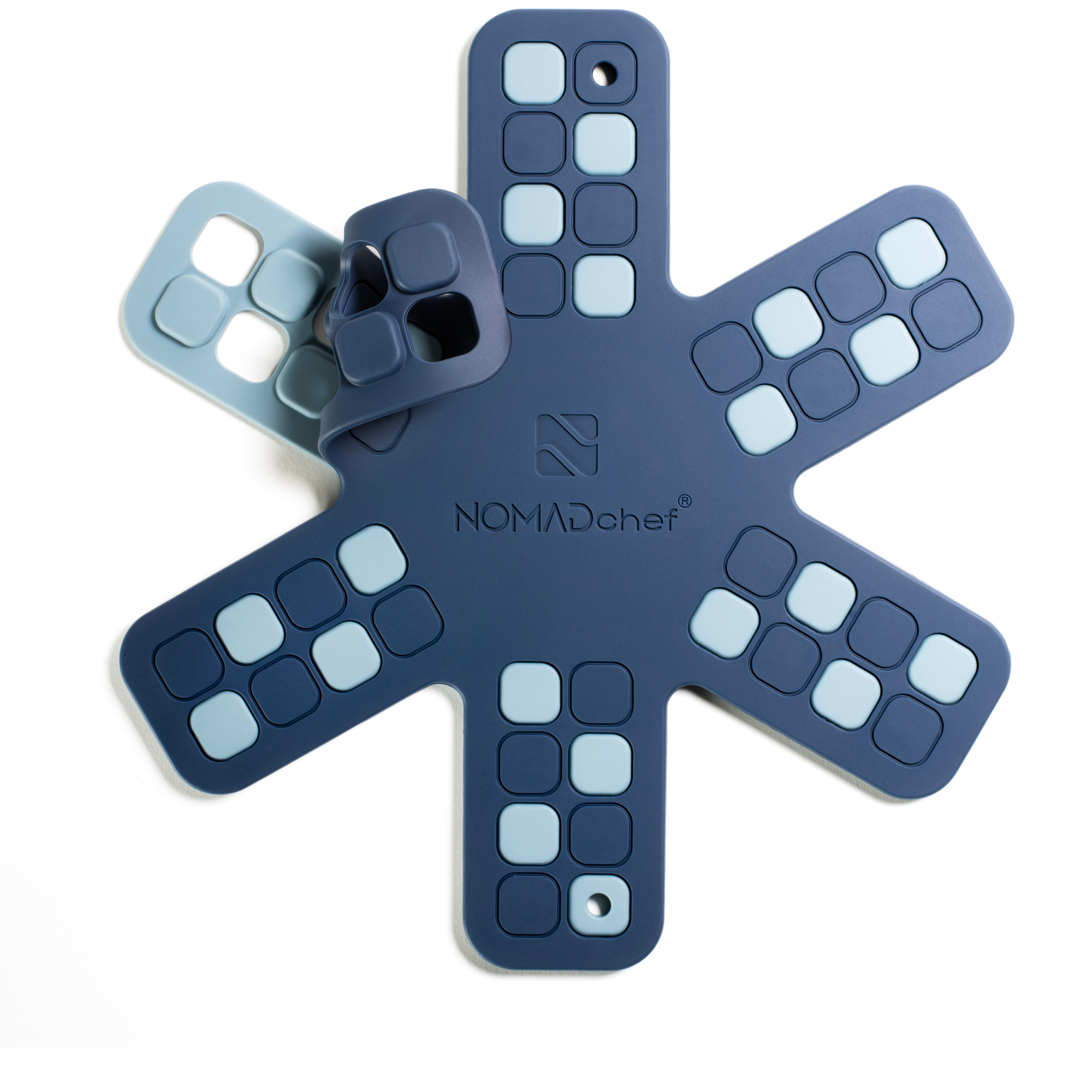 NOMADchef HeatPanGuard Medium Silicone Trivets – Navy & Sky 